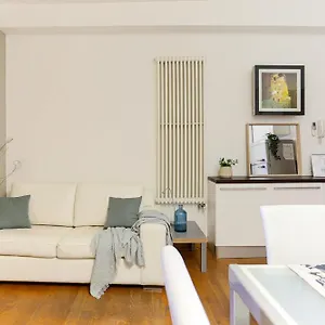 The Rent - Near Navigli Apartamento